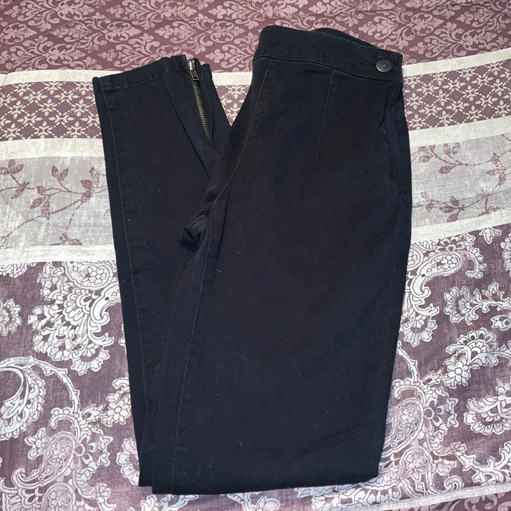 BCBG GENERATION Black Velvet Pants